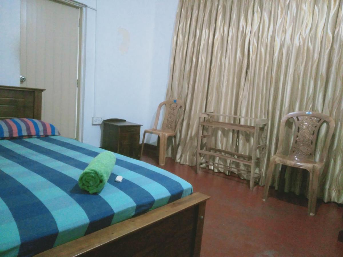 Umaya Rest Inn Balangoda Ngoại thất bức ảnh